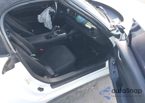 2016 Mazda Mx-5 Miata Sport z USA, uszkodzony, nr VIN JM1NDAB71G0106963